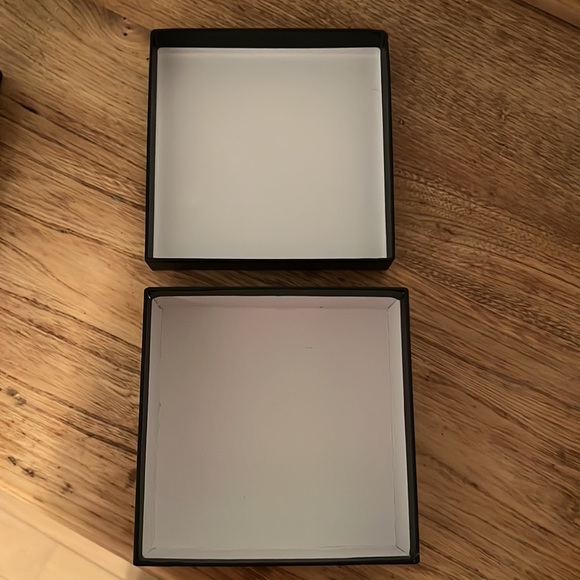 Two Empty Box’s (Gucci) - Picture 5 of 5